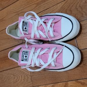 Converse women sneaker